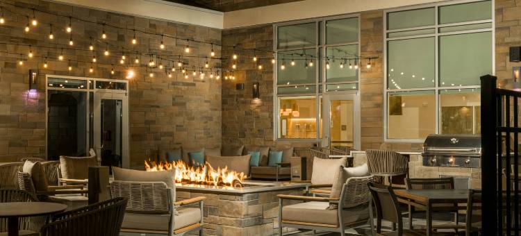希尔顿欣庭普亚卢普塔科马酒店(Homewood Suites by Hilton Puyallup Tacoma)图片