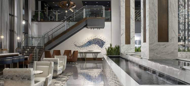 诺克斯维尔市中心希尔顿安泊酒店(Embassy Suites by Hilton Knoxville Downtown)图片