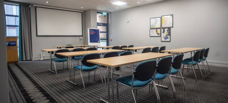 Holiday Inn Express 贝尔法斯特市 - 皇后季(Holiday Inn Express BELFAST CITY by IHG)图片