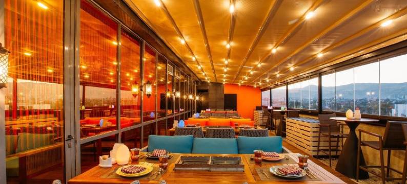 财富宫殿酒店(Golden Palace Hotel & Pool)图片