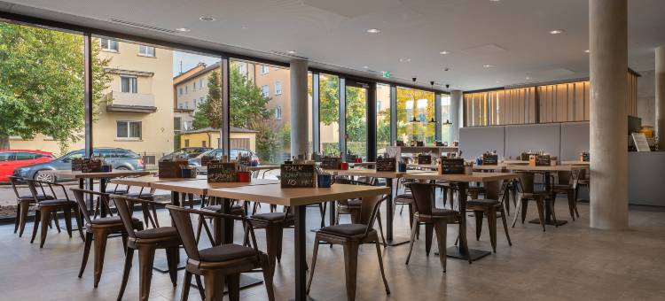 埃斯林根Timber假日酒店the niu(Holiday Inn - the niu, Timber Esslingen)图片