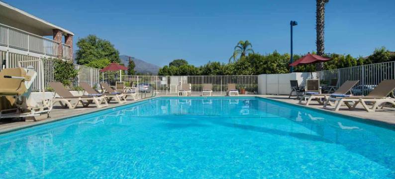 洛杉矶6号汽车旅馆 - 阿卡迪亚/帕萨迪纳(Motel 6 Arcadia, CA - Los Angeles - Pasadena Area)图片