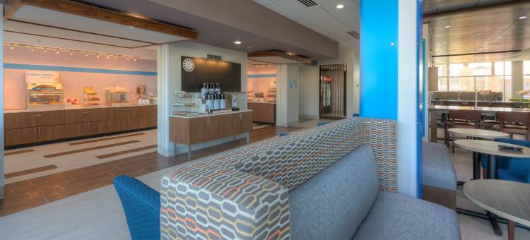 智选假日套房酒店塔尔萨(Holiday Inn Express & Suites Tulsa Midtown)图片