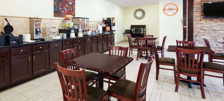 阿林顿棒球场-六旗温德姆豪生酒店(Howard Johnson by Wyndham Arlington Ballpark / Six Flags)图片