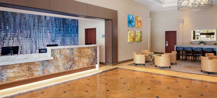 圣塔安那希尔顿逸林酒店-泽萨酒店(Hotel Zessa Orange County Airport, a DoubleTree by Hilton)图片