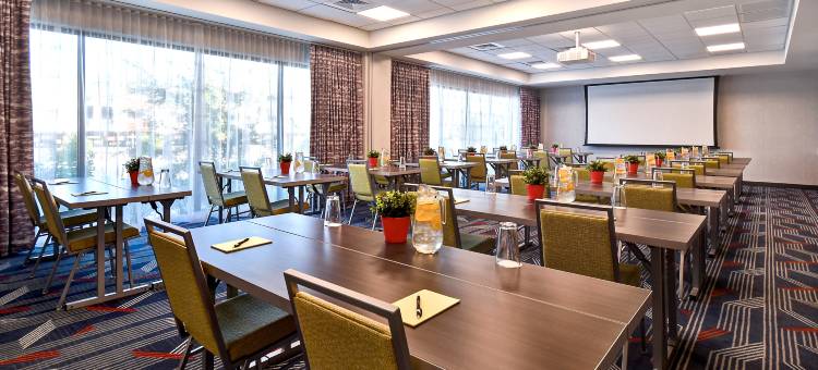希尔顿旗下拉斯维加斯会议中心Home2 Suites酒店(Home2 Suites by Hilton Las Vegas Convention Center)图片