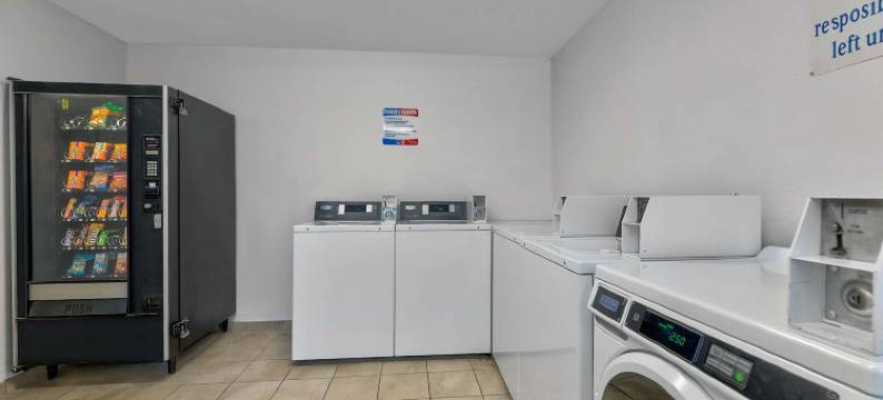 德克萨斯北里奇兰希尔斯 - 沃思堡 6 号开放式客房酒店(Studio 6 North Richland Hills, TX - Fort Worth)图片