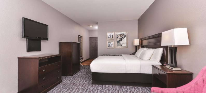 阿比林购物中心拉昆塔温德姆套房酒店(La Quinta Inn & Suites by Wyndham Abilene Mall)图片