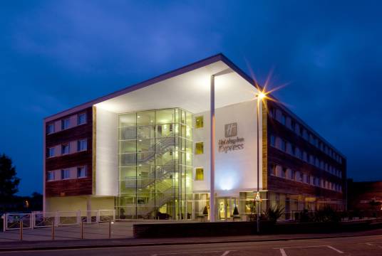 切斯特赛马场智选假日酒店(Holiday Inn Express CHESTER - RACECOURSE by IHG)