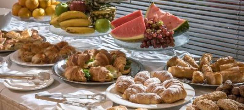 克尔基拉海滩公寓酒店(Kerkyra Beach Hotel & Apartments)图片