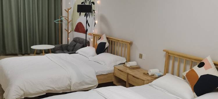 西岭雪山下的山居日记公寓(斜源街分店)图片