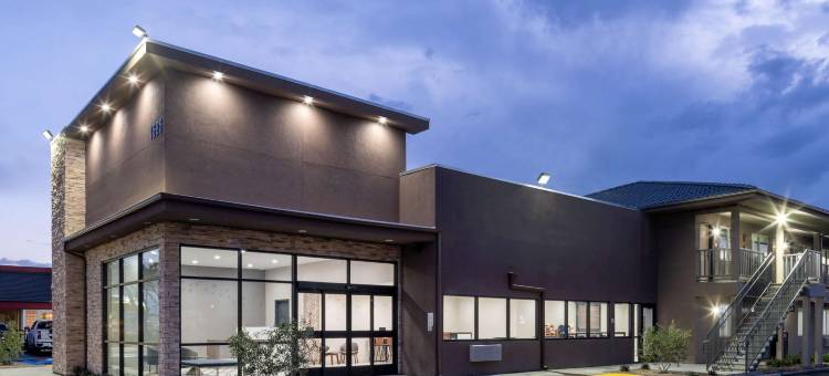 温德姆华美达酒店 莫德斯托优胜美地地区(Ramada by Wyndham Modesto Yosemite Area)图片