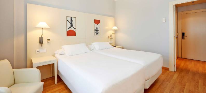 新罕布什尔州拉斯阿特斯酒店(NH Valencia Las Artes)图片