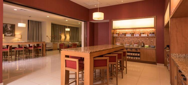 瓜达拉哈拉/博览会希尔顿欢朋酒店(Hampton Inn by Hilton Guadalajara/Expo)图片