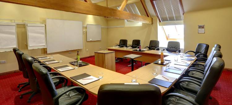 骑士山Spa酒店，贝斯特韦斯特品质精选(Knights Hill Hotel & Spa)图片