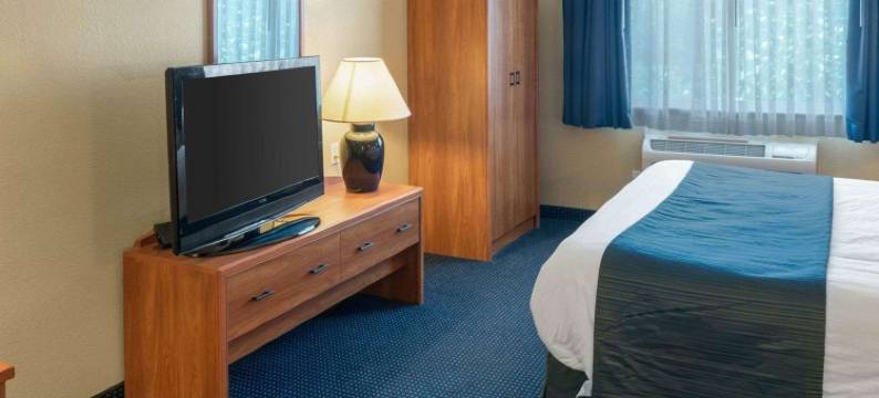 莱克维尔北区品质酒店(Quality Inn Lakeville North)图片