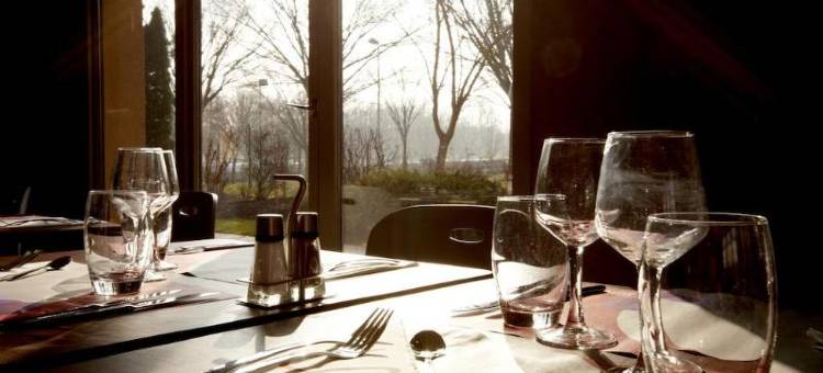 塞尔吉圣克里斯托夫Campanile Nature(Campanile Nature - Cergy Saint Christophe)图片