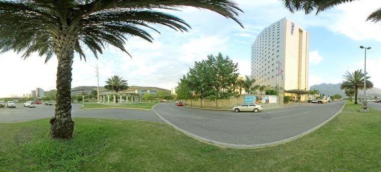 蒙特雷山谷诺富特酒店(Novotel Monterrey Valle)图片