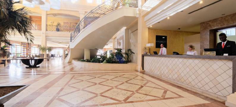 恩维雅阿尔梅里亚 SPA 高尔夫酒店(Hotel Envia Almería Spa & Golf)图片