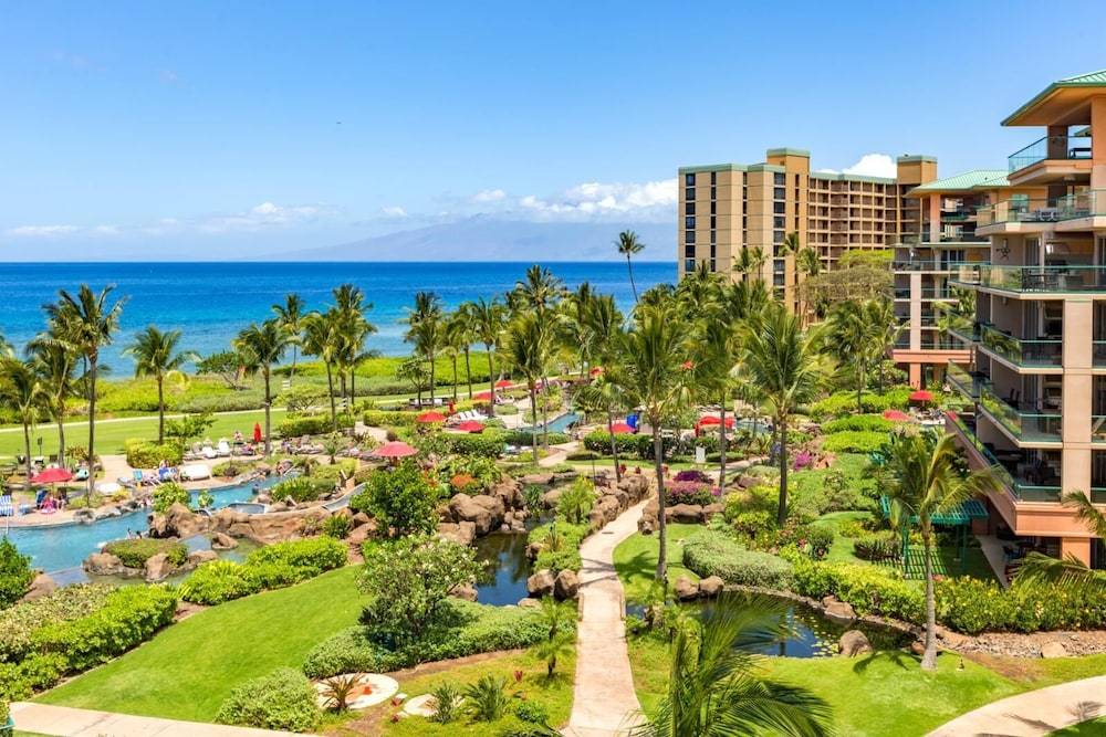 K B M Resorts Maui