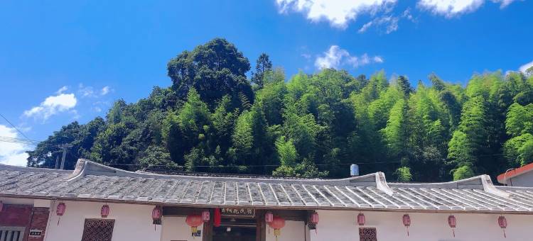 四月菁菁民宿图片