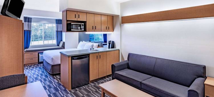 普拉茨堡镇麦客达温德姆酒店(Microtel Inn & Suites by Wyndham Plattsburgh)图片