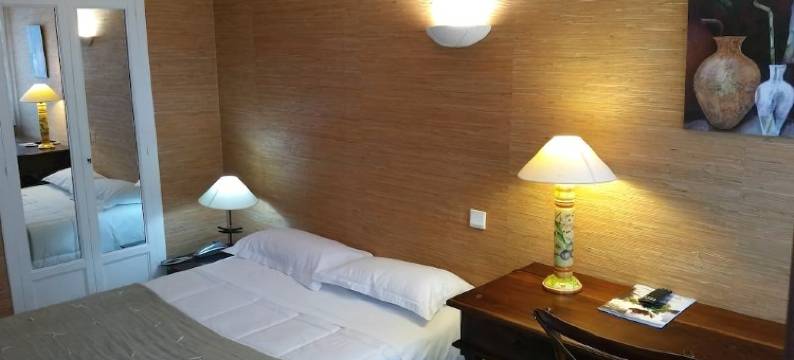 贝乌里瓦奇酒店(Hôtel Restaurant Beau-Rivage)图片