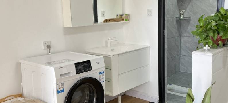 三只猫咪公寓(绣球大道1号分店)图片