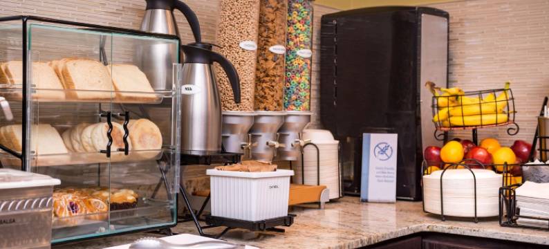 阿尔伯克基机场贝斯特韦斯特套房酒店(Best Western Airport Albuquerque Inn Suites Hotel  Suites)图片