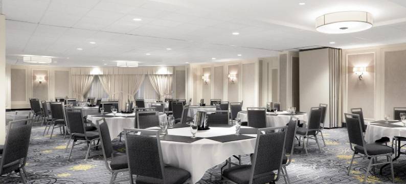 萨斯卡通骑士喜来登酒店(Sheraton Cavalier Saskatoon Hotel)图片