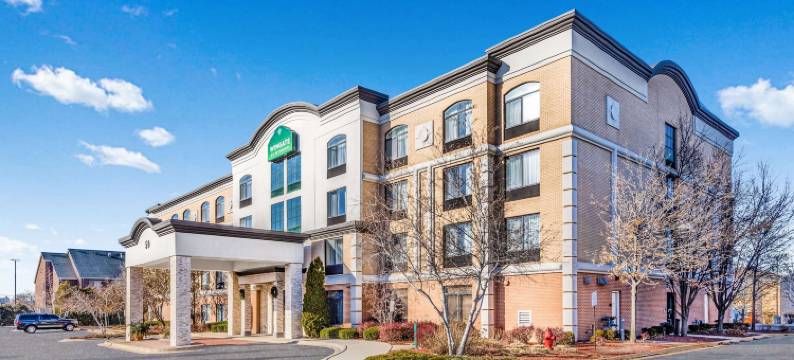 绍姆堡蔚景温德姆酒店(Wingate by Wyndham Schaumburg)图片