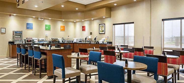 舒适套房酒店(Comfort Suites Batesville)图片