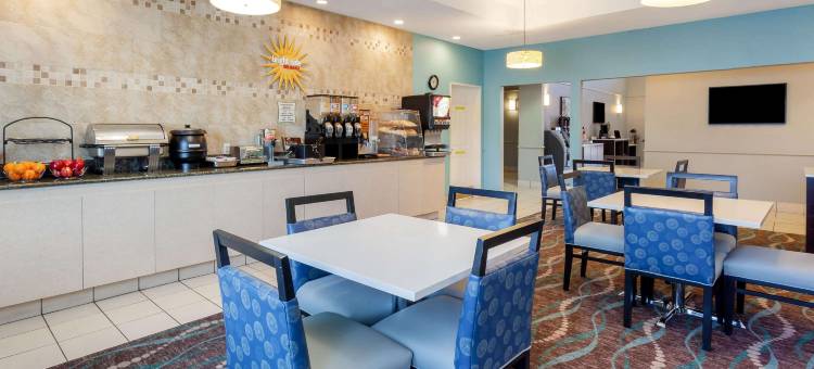 克尔维尔拉昆塔温德姆套房酒店(La Quinta Inn & Suites by Wyndham Kerrville)图片