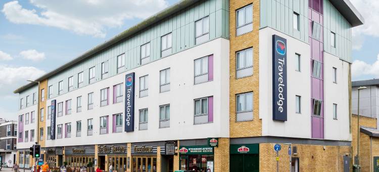 法恩博洛中心旅屋酒店(Travelodge Farnborough Central)图片