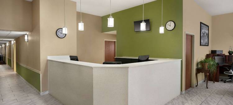 南约旦-桑迪-盐城湖地区温德姆速8酒店(Super 8 by Wyndham S Jordan/Sandy/SLC Area)图片