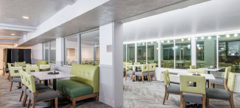 温德姆花园酒店-查尔斯顿十字车道(Wyndham Garden Cross Lanes Charleston)图片