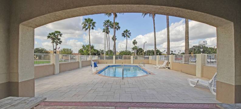 德克萨斯爱丁堡 6 号汽车旅馆(Motel 6 Edinburg, TX)图片