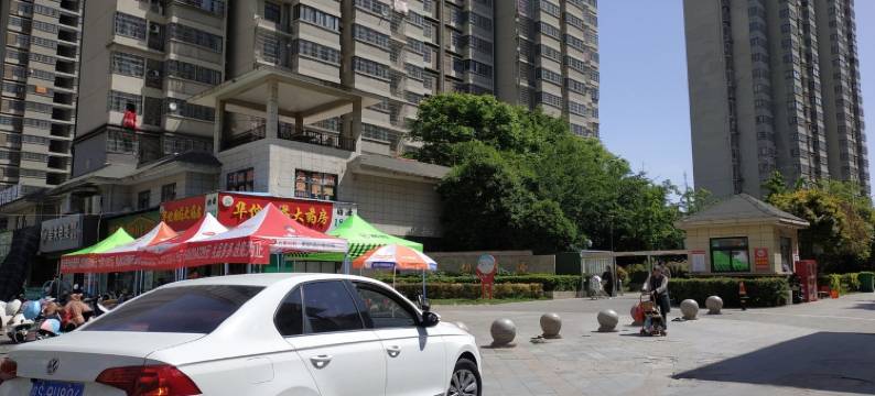 春暖花开花开富贵公寓(藿香路分店)图片