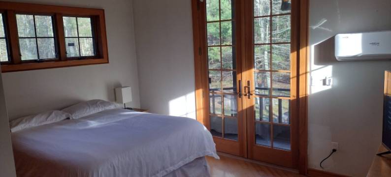 Lake Front Hot Tub Kayak Swim Firepit Secluded图片