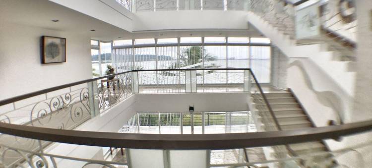 暗礁公寓酒店(The Reef Hotel and Residences)图片