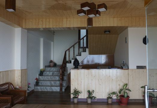 Hotel Kufri Ashray Hotel Overview