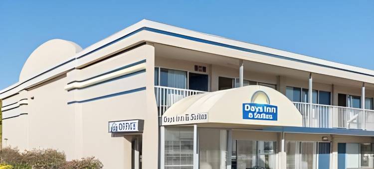 戴顿北戴斯套房酒店(Days Inn & Suites by Wyndham Dayton North)图片