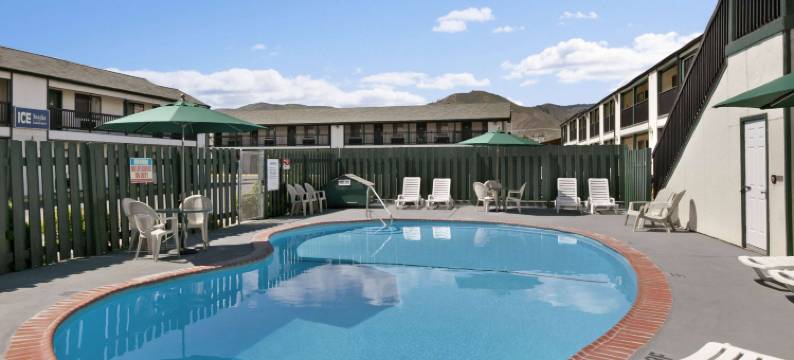 韦纳奇Travelodge by Wyndham酒店(Travelodge by Wyndham Wenatchee)图片