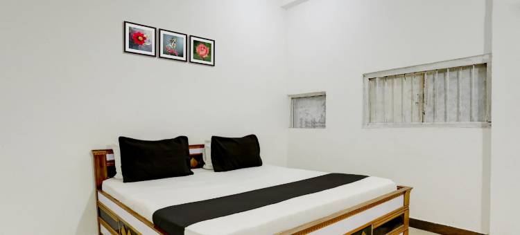 OYO Flagship Hotel Dimna Lake图片