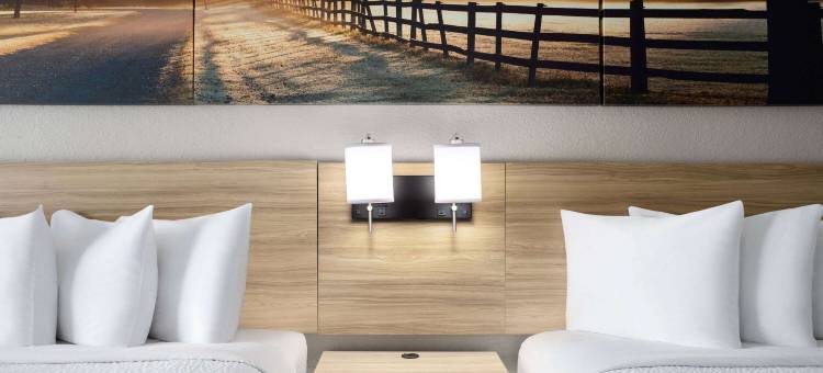 韦克罗斯戴斯酒店(Days Inn by Wyndham Waycross)图片