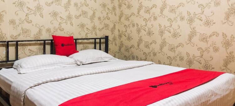 红门酒店-靠近西洛阿姆卡拉瓦奇医院(RedDoorz Near RS Siloam Karawaci)图片