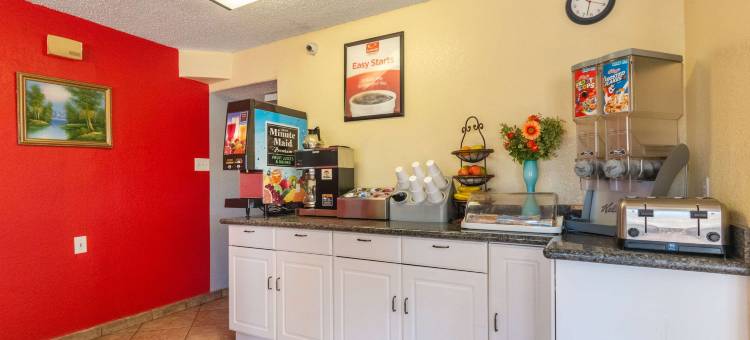 圣马科斯大学区伊克诺旅馆(Econo Lodge San Marcos University Area)图片