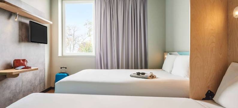 布雷斯特南普卢加斯泰勒宜必思快捷酒店 - 全新翻修的酒店(Ibis Budget Brest Sud Plougastel - hôtel rénové)图片