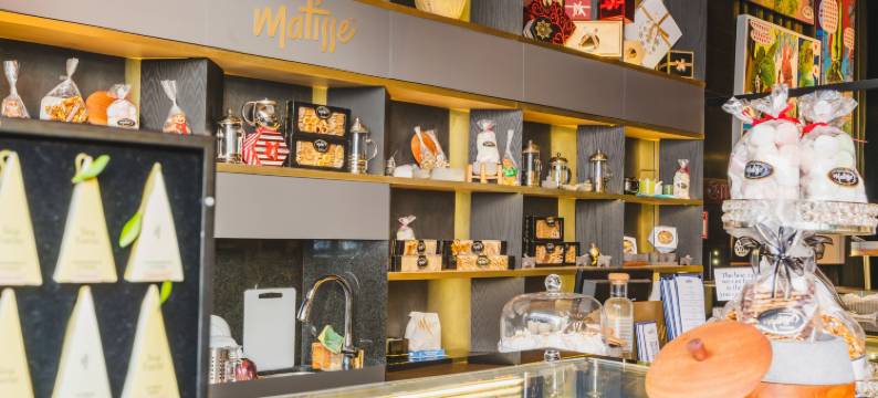 乌姆布拉尔希尔顿格芮精选系列(Umbral, a Curio Collection by Hilton)图片