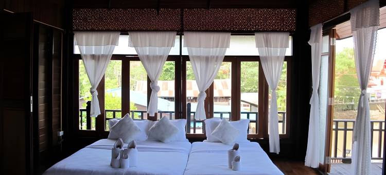 安葩洼卡萨招待所(At Casa Guesthouse Amphawa)图片